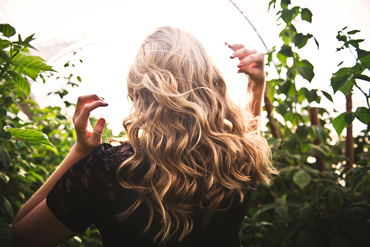 15 Curly Hairstyles to Try When It's Humid