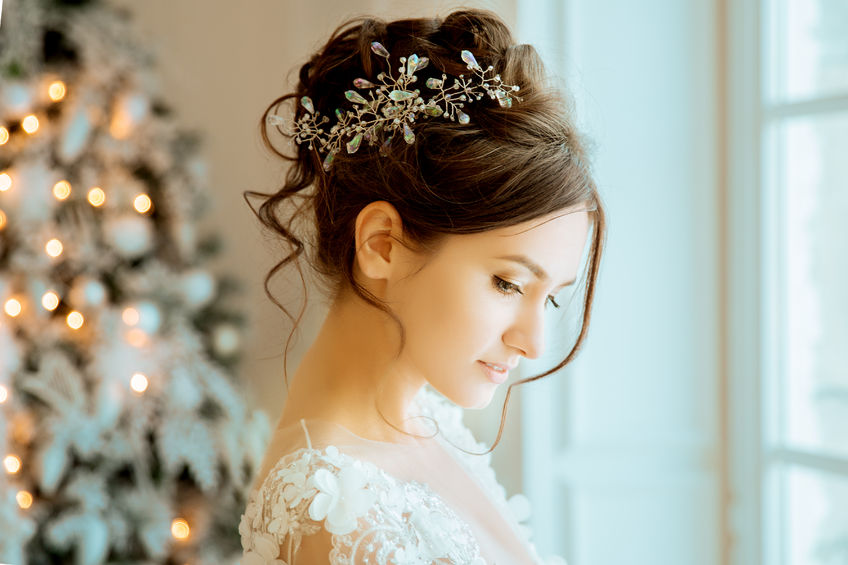 Wedding Hair Trends for Women That Will Be Popular This Summer | Salon Invi